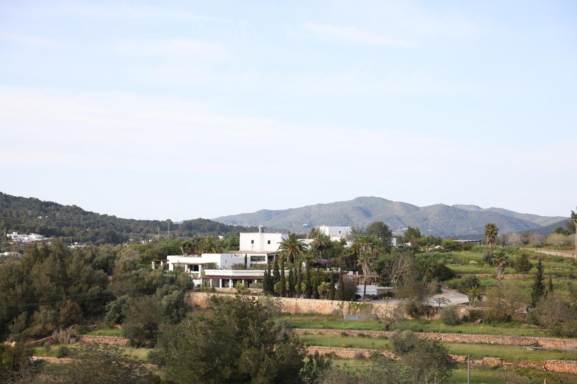 Finca Legado Ibiza Santa Eularia des Riu Exterior foto